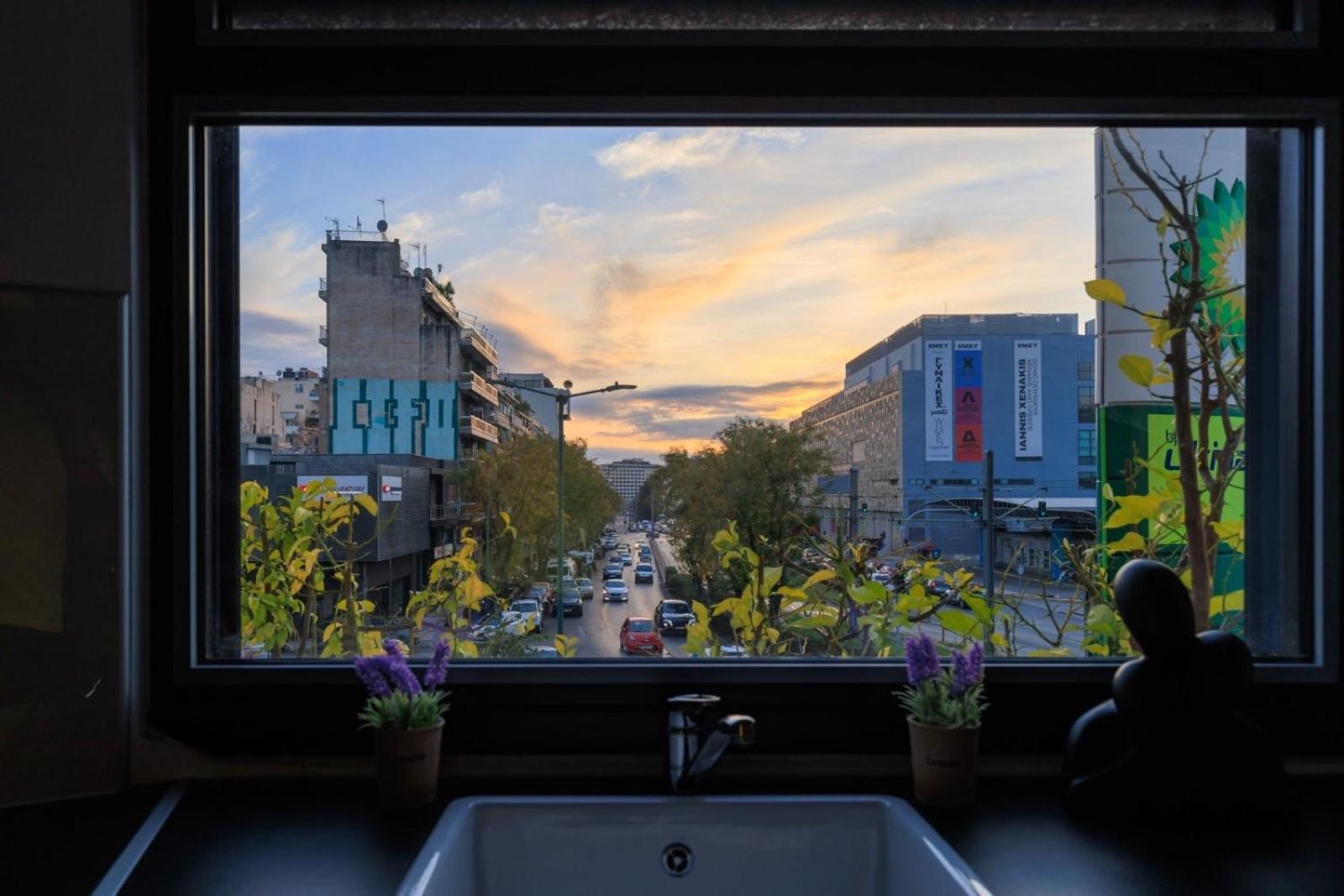 Aiolos Luxury Metro Acropolis Suite 7 Near Museum Of Modern Art Atenas Exterior foto